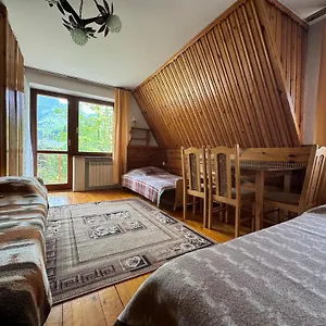 Regle 30 Kwatera prywatna